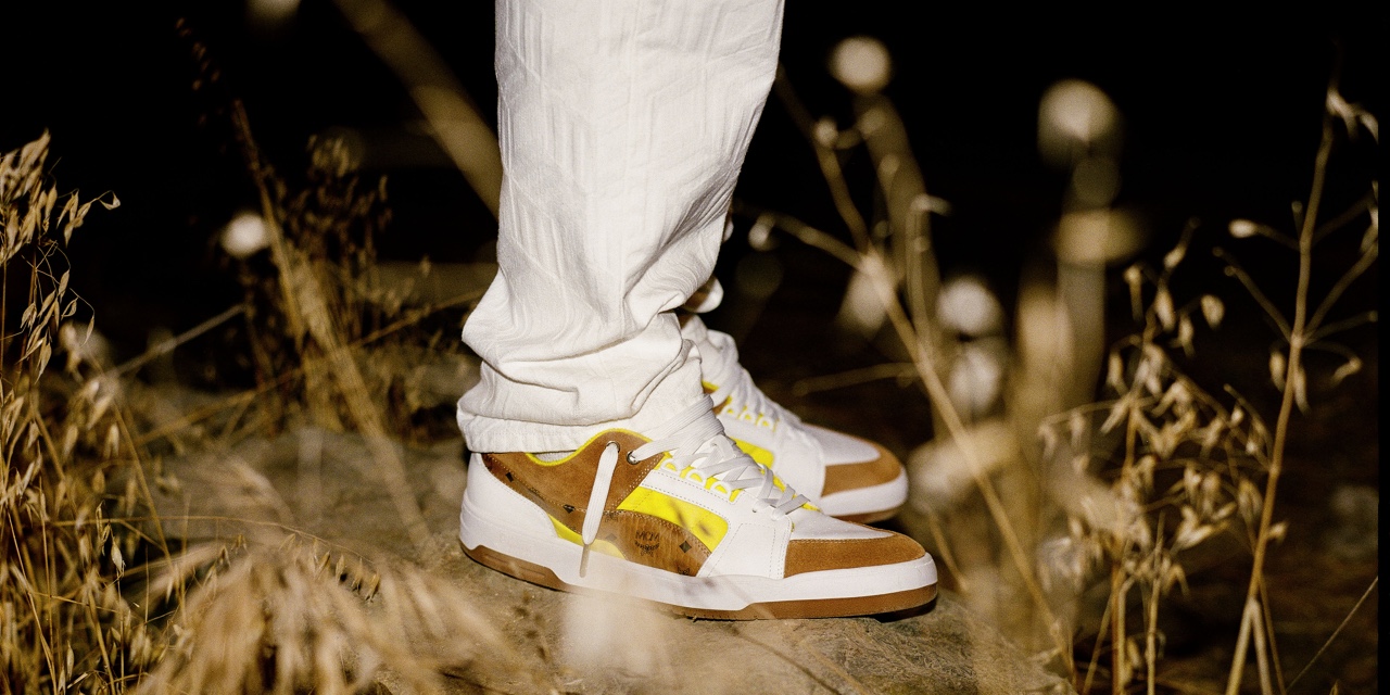 PUMA x MCM Collabo 2022 - Am Fuß