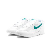 Nike WMNS Outburst (AO1069-102)